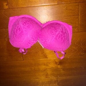 Victoria's Secret Fuchsia Lace Bra